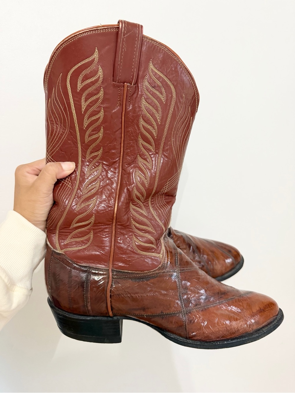Vintage TONY LAMA Eel Skin Cowboy Boots Mens 12D Cowboy country western